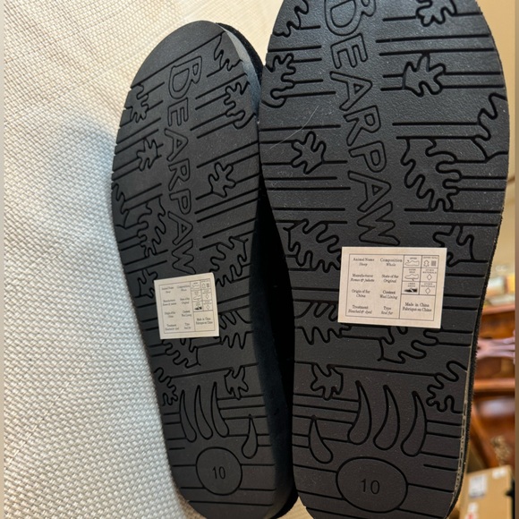 NWT bearpaw black sheep suede and wool lining women’s boots size 10 knit details - Picture 3 of 13